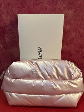 Marc Jacobs Iridescent Light Pink Puffer Cosmetic Case new in box